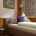 Wienerhof ترينس