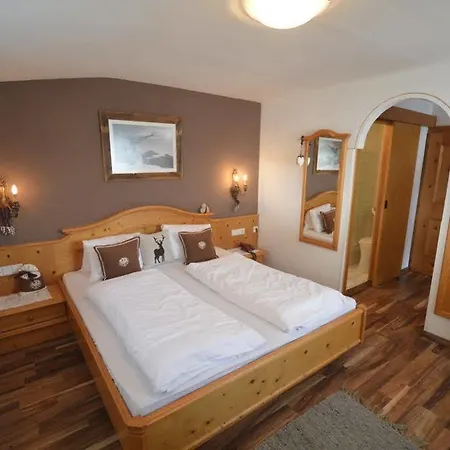 Wienerhof Bed & Breakfast Trins